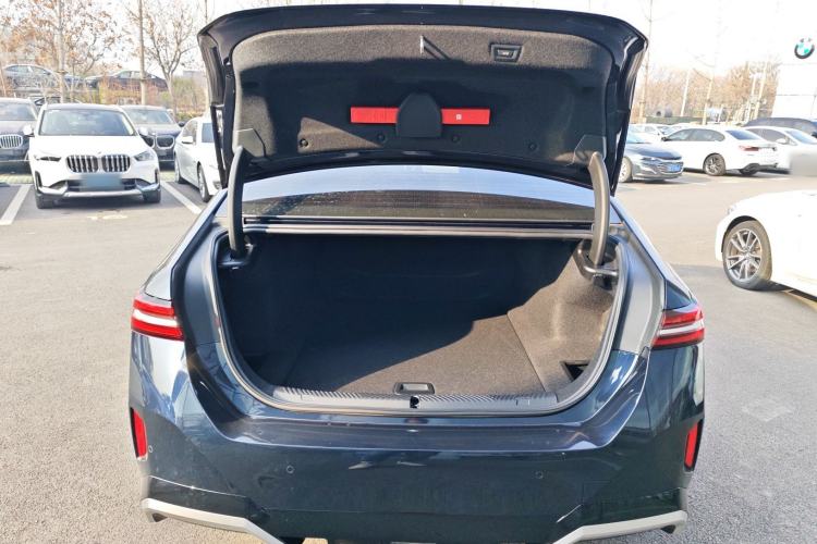 Used BMW i5 2024 eDrive 35L M Sport Package
