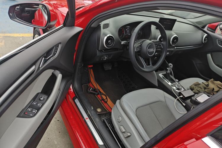 Used Audi A3 2018 30th Anniversary Edition Limousine 35 TFSI Fashion Model
