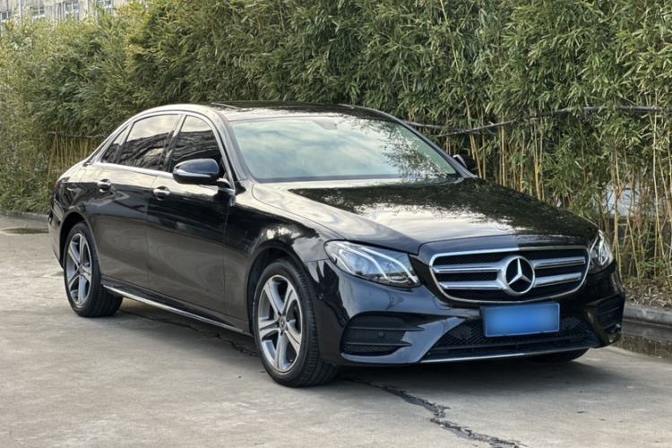 Used Mercedes-Benz E-Class 2018 Facelift E 200 L Sport Edition