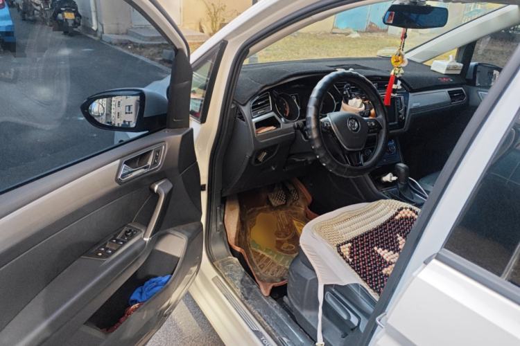 Used Volkswagen Touran 2018 Volkswagen Touran L 280TSI DSG Comfort Edition 7 Seats China V Emission Standard