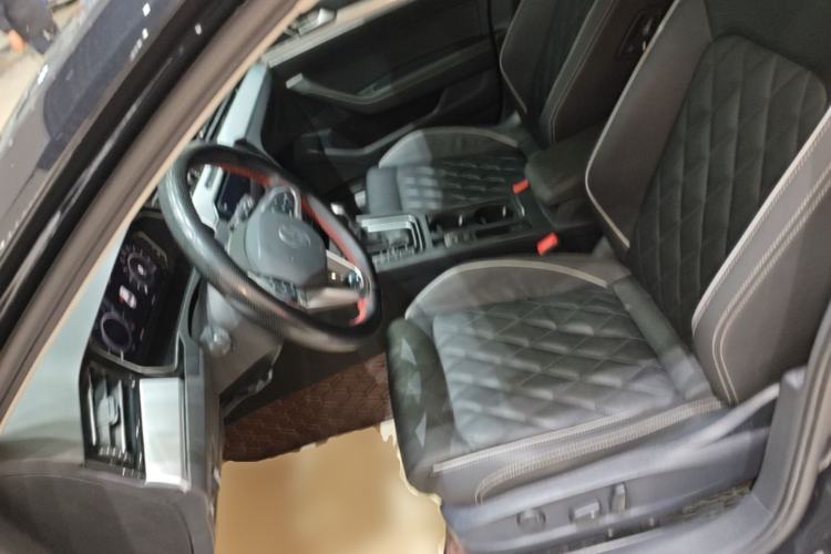 Used Volkswagen Magotan GTE Plug-in Hybrid 2022 GTE Luxury Model