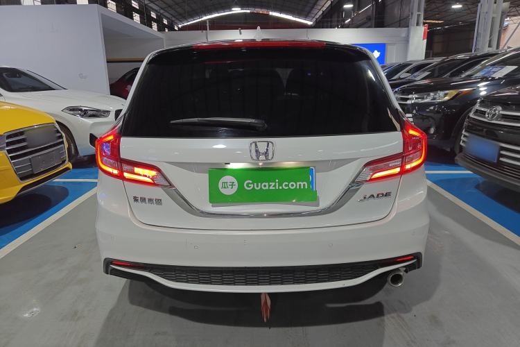 Used Honda Jade 2017 1.8L automatic Comfort version 5 seats