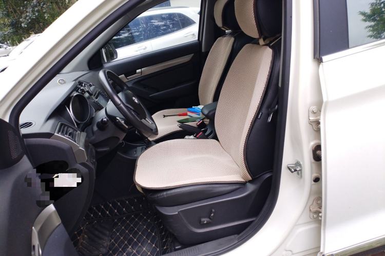 Used BAIC Senova X65 2015 2.0T Automatic Elite Model
