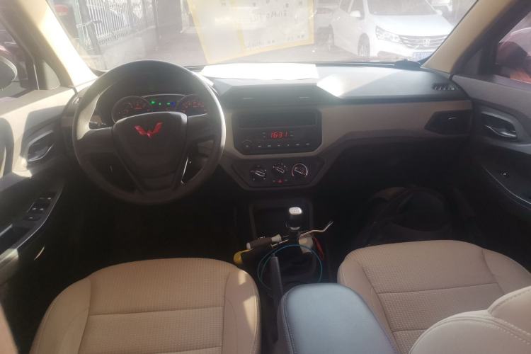 Used Wuling Hongguang 2021 1.5L Revised S Standard Version with Electric Power Steering LAR