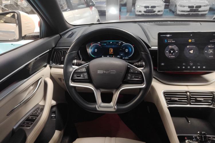 Used BYD Song PLUS New Energy 2023 Champion Edition DM-i 110KM Flagship PLUS Steering Wheel