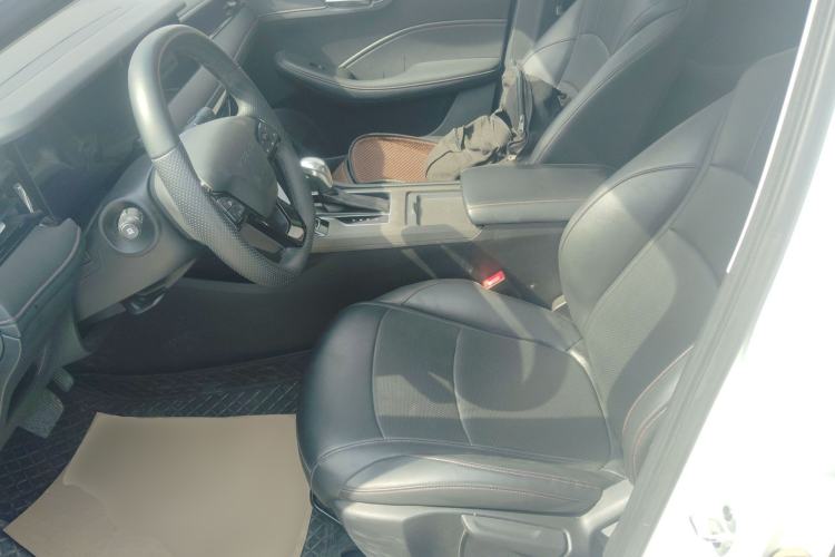 Used Roewe i5 2023 1.5L CVT Luxury Edition