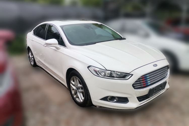 Used Ford Mondeo 2013 1.5L GTDi180 Fashion Edition Front Right 45 Deg