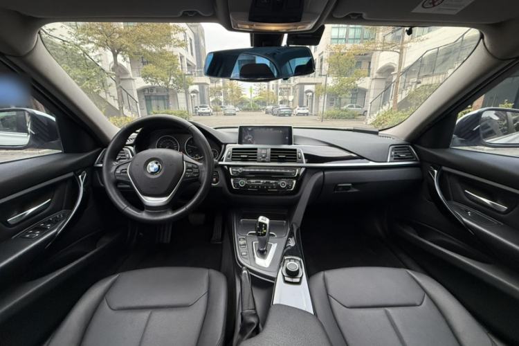 Used BMW 3 Series 2017 320Li Fashion Model