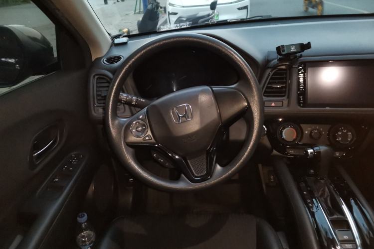 Used Honda Vezel 2020 1.5L CVT Pioneer Edition Steering Wheel