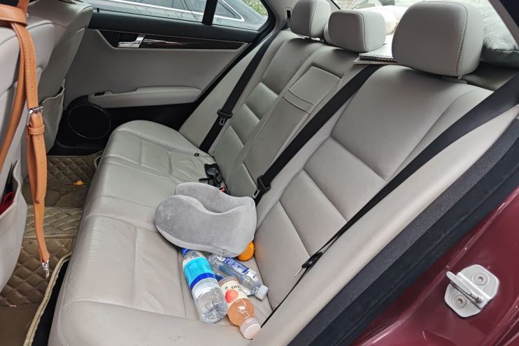 Used Mercedes-Benz C-Class 2010 C 260 Fashion Model