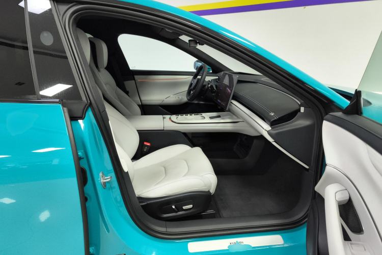 Used Xiaomi Auto SU7 2024 Four-Wheel Drive Ultra-Long Range Advanced Intelligent Driving Max Edition