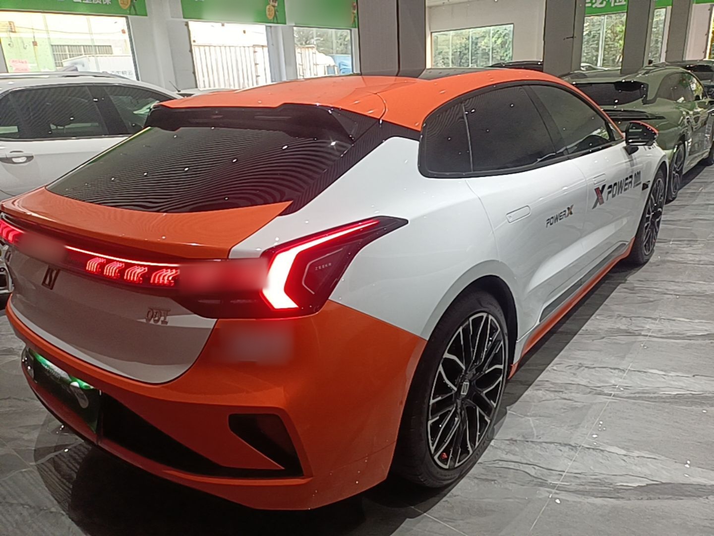 Zeekr 001 2024 YOU Edition 100 kWh All-Wheel Drive — снимка 6