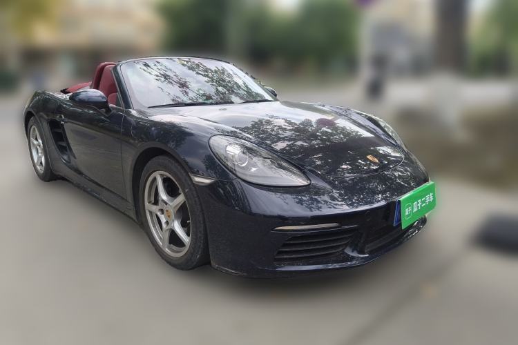 Used Porsche 718 2016 Boxster 2.0T Front Right 45 Deg