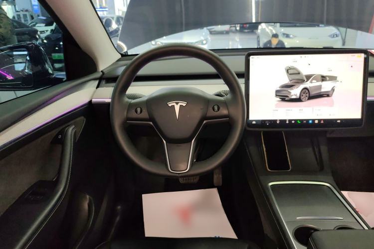 Used Tesla Model Y 2024 Rear-Wheel-Drive Version
