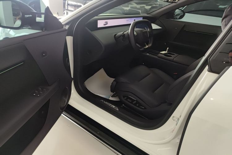 Used Avatr 06 2025 Ultra Pure Electric Edition Driver Seat