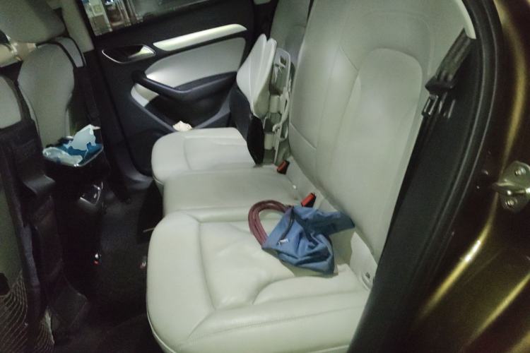 Used Audi Q3 2012 35 TFSI quattro Comfort Model Left Rear Seat