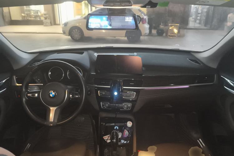 Used BMW X1 2020 xDrive25Li Luxury Edition Center Console