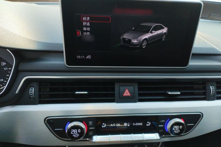 Used Audi A4L 2019 40 TFSI Fashion Edition China VI Emission Standard