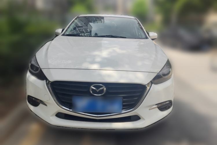 Used Mazda 3 Axela 2017 Sedan 1.5L Automatic Luxury Model China VI Standard