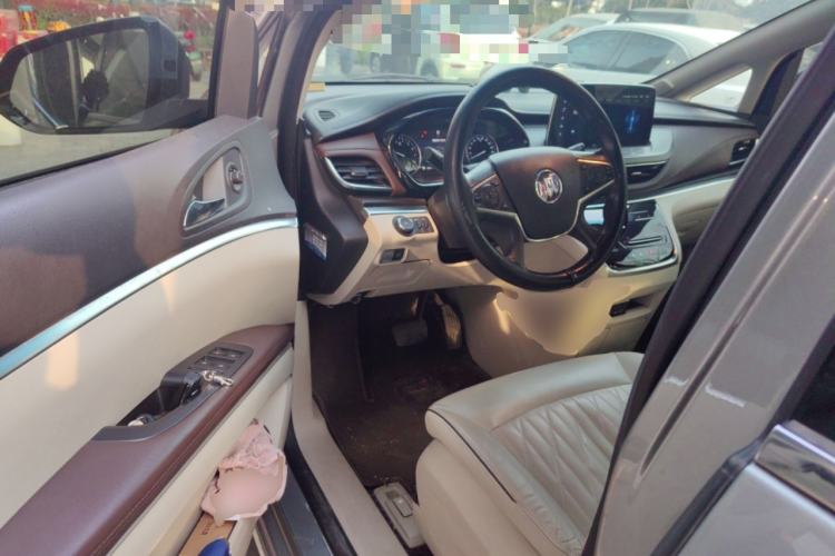 Used Buick GL8 2023 Land Executive Class 652T Luxury Model