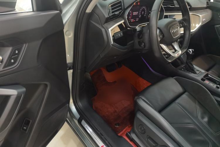 Used Audi Q3 Sportback 2020 40 TFSI Fashion Model
