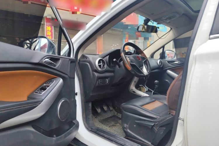 Used BYD Yuan 2016 1.5L Manual Luxury Version
