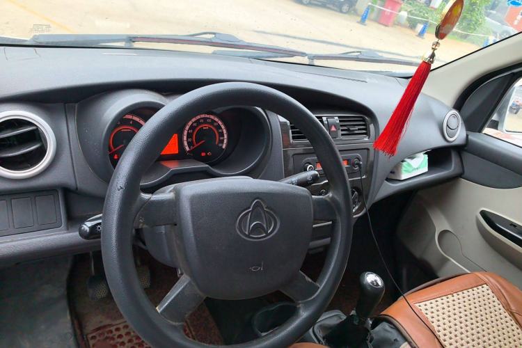 Used Chana Xingka 2015 1.2L S201 Standard-Size Extended
