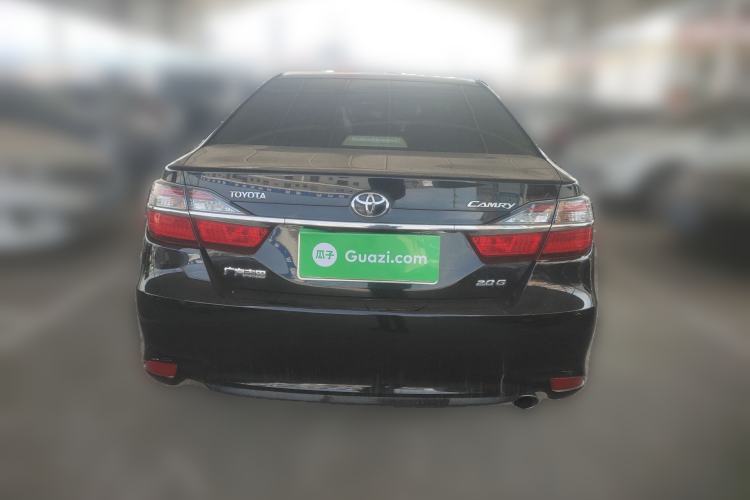 Used Toyota Camry 2015 2.0G Premier Edition
