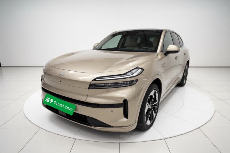 Used ONVO Luxeed L90 2025 Model—Pro Six-Seater Version