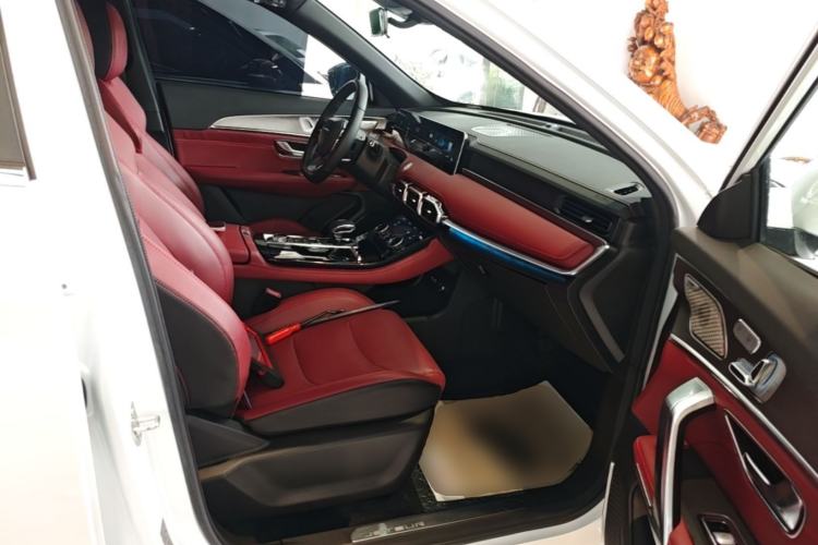 Used JETOUR X70 PLUS 2023 1.6T DCT Stronger PLUS 5-seater