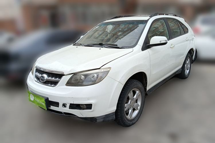 Used BYD S6 2013 Jingyue Edition 2.0L Manual Luxury Model 5 Seats