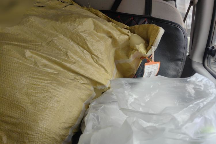 Used FORTHING Lingzhi 2017 M5L 1.6L 7-Seater Standard Model Left Rear Seat