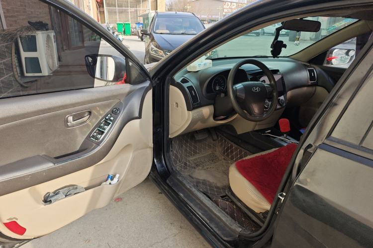 Used Hyundai Celesta 2015 1.6L Automatic Comfort Model