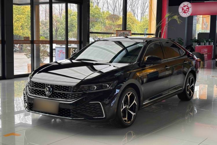 Used Volkswagen Passat 2024 380TSI Starry Luxury Edition