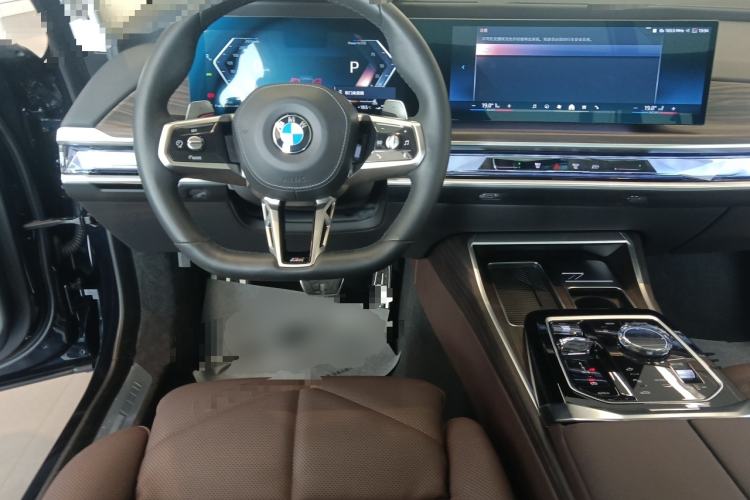 Used BMW 7 Series 2023 740Li Leading Model M Sport Package Steering Wheel