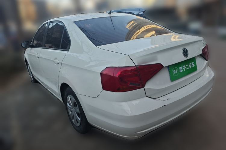 Used Volkswagen Jetta 2017 1.4L Manual Fashion Edition
