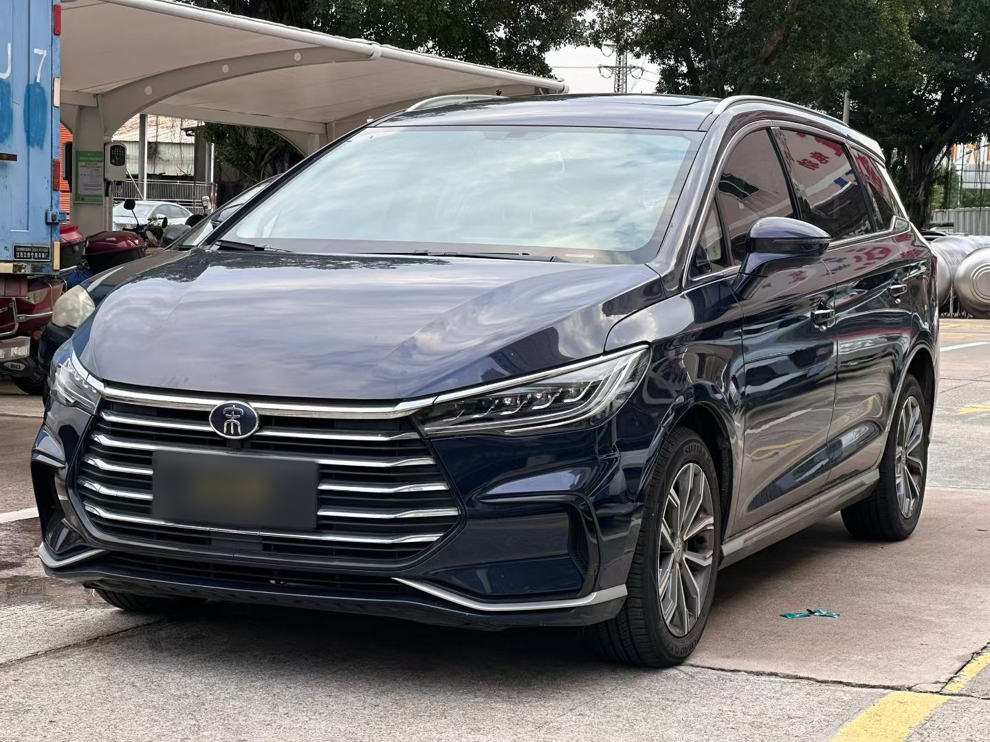 Parte inferior delantera