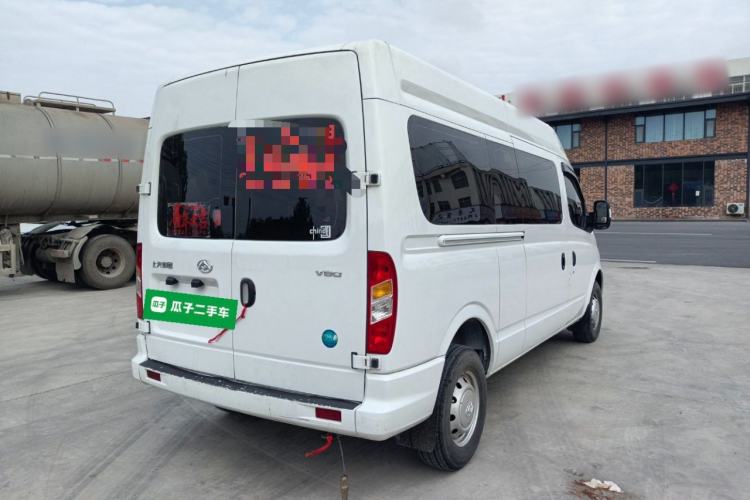 Used SAIC MAXUS Xintu V80 2023 2.0T Manual Classic Aoyuntong Long Wheelbase Mid-Height 6/7/8/9-Seater Rear Right 45 Deg