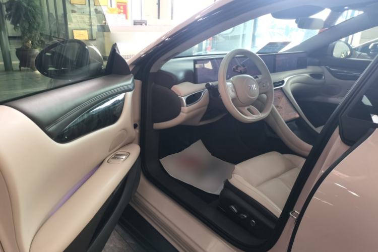 Used IM L6 2024 Max Long-Range Version
