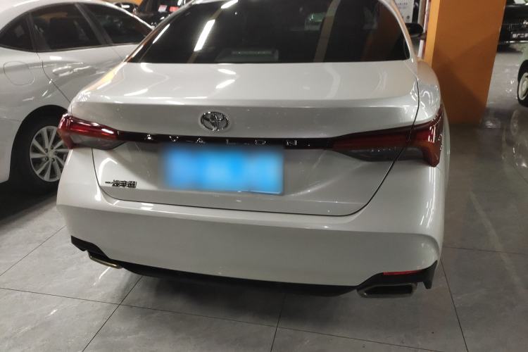 Used Toyota Avalon 2019 2.0L Ambition Edition China VI