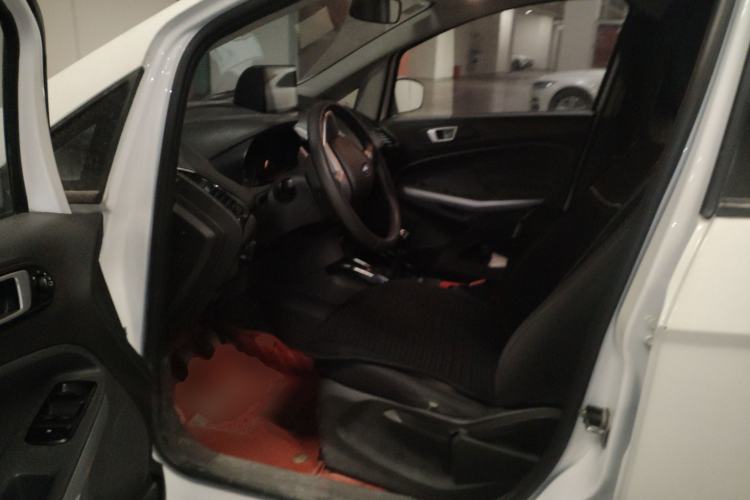 Used Ford EcoSport 2017 1.5L Manual Fashion Model Driver Seat