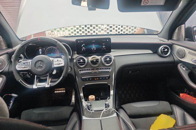 Used Mercedes-Benz GLC AMG 2022 AMG GLC 43 4MATIC Center Console