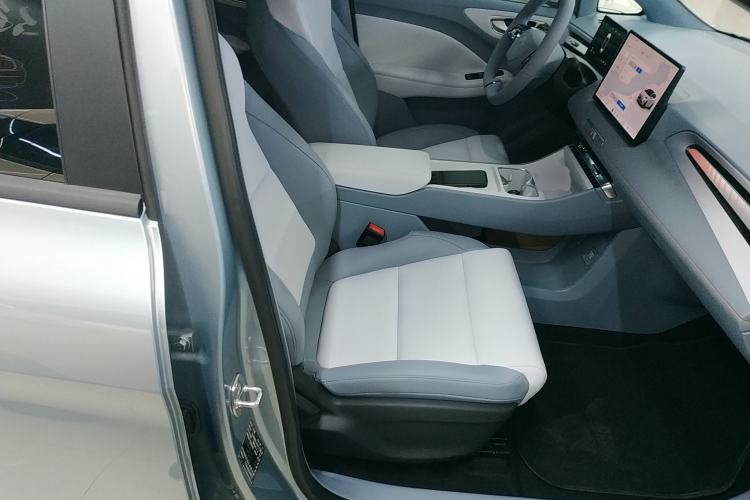 Used MG 4 EV 2026 Model 437 Composed Edition
