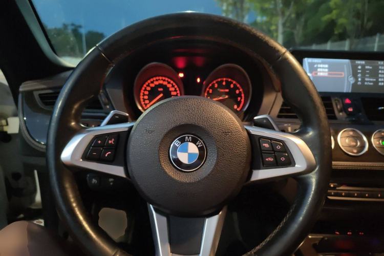 Used BMW Z4 2012 sDrive20i 10th Anniversary Edition
