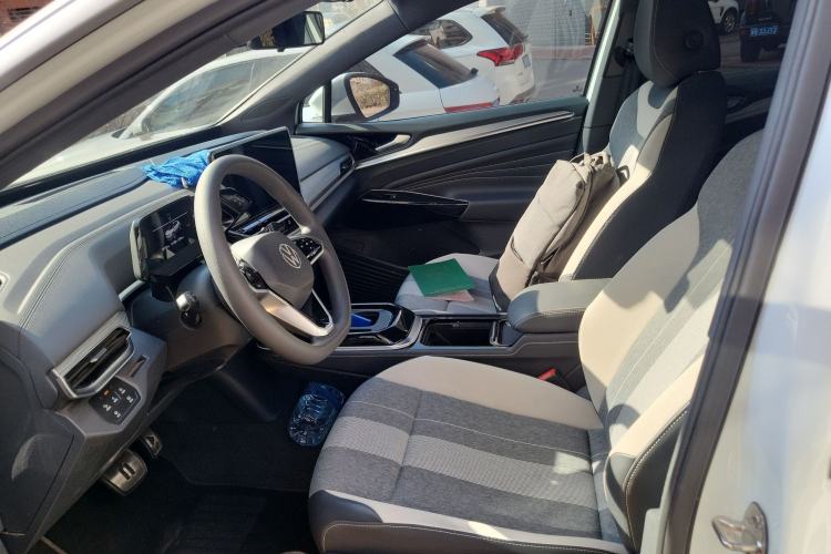 Used Volkswagen ID.4 CROZZ 2022 Pure Edition Limited Edition Left Front Seat