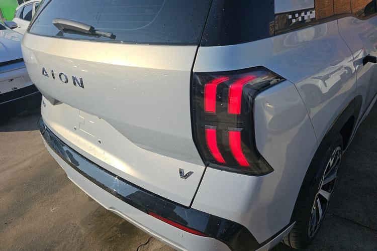 Used AION V 2024 Aion Tyrannosaurus 650 Smart Luxury Edition