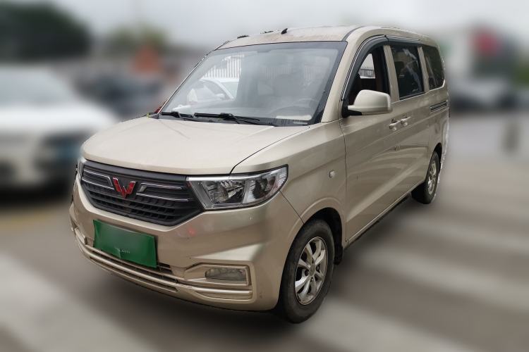 Used Wuling Hongguang V 2019 1.5L Enjoyment Version China VI LAR