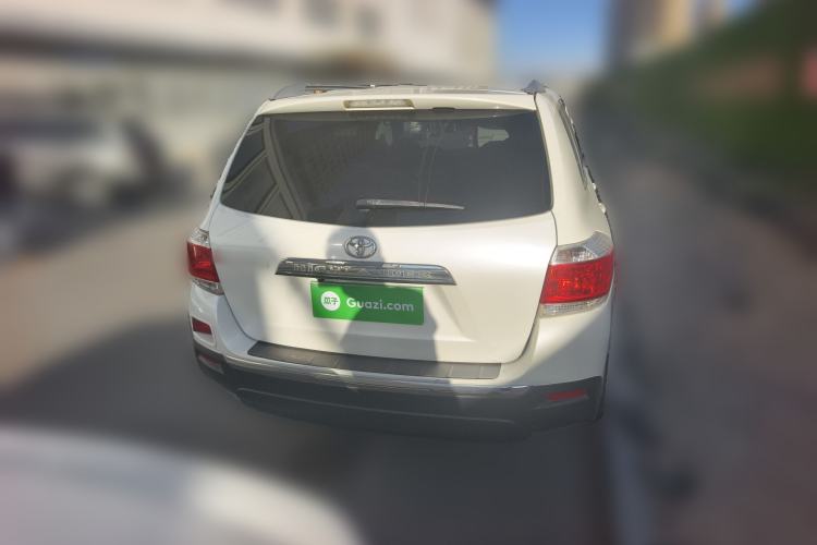 Used Toyota Highlander 2012 2.7L Two-Wheel Drive 7-Seater Elite Edition