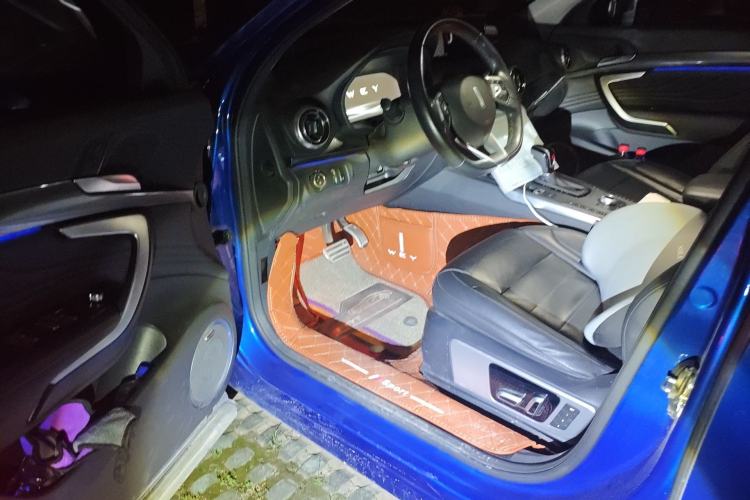 Used Wey VV7 2017 VV7c 2.0T Flagship Model Driver Seat