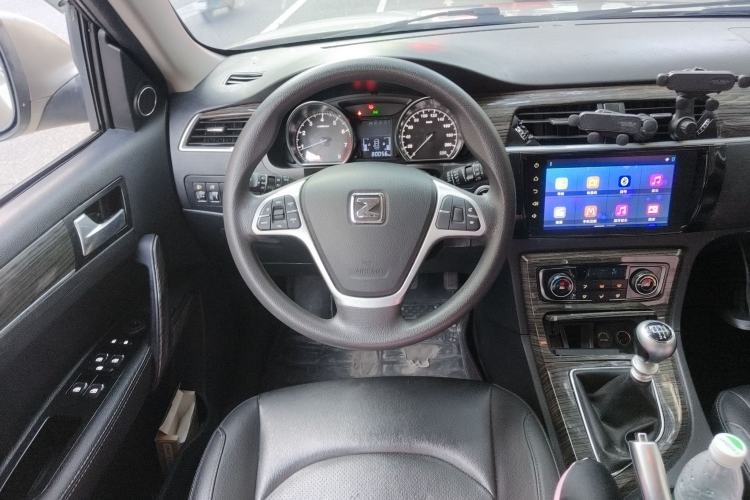Used Zotye T600 2015 1.5T Manual Luxury Model Steering Wheel